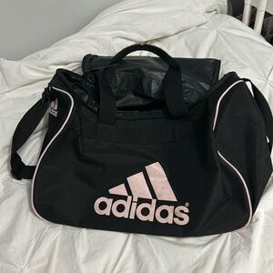 ADIDAS DUFFLE BAG